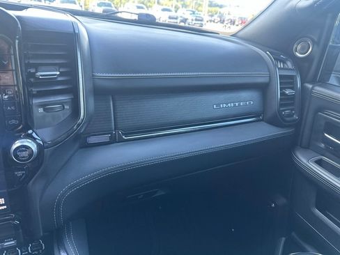 Used 2022 RAM 2500 Limited AWD/4WD image 15