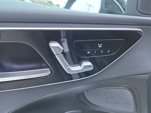 Certified 2025 Mercedes-Benz C 300 4MATIC Sedan image 11