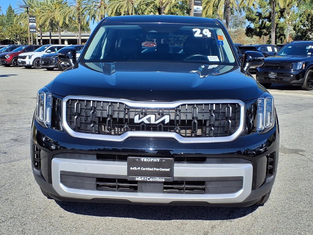 Certified 2024 Kia Telluride LX FWD image 8