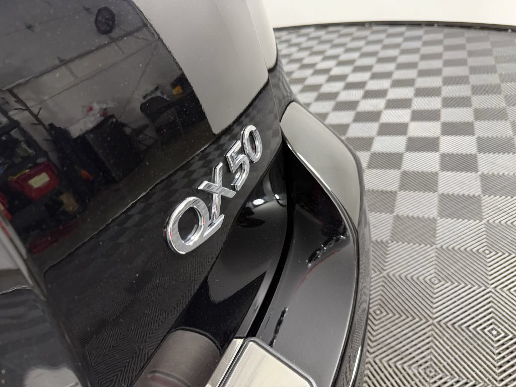 Used 2017 INFINITI QX50 AWD w/ Premium Package image 48