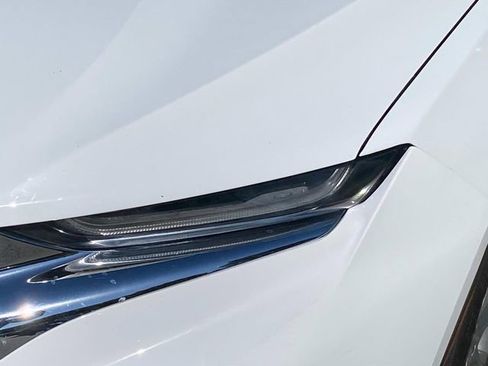 Used 2022 Chevrolet Blazer LT FWD image 3