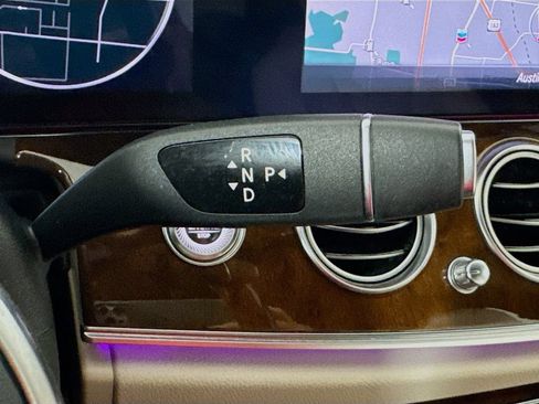 Used 2020 Mercedes-Benz E 350 Sedan image 20