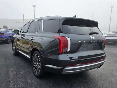 Certified 2023 Hyundai Palisade Calligraphy w/ Cargo Package image 3