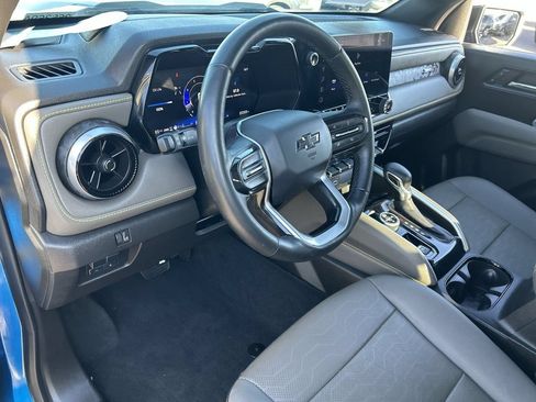 Used 2024 Chevrolet Colorado ZR2 w/ ZR2 Convenience Package III AWD/4WD image 15