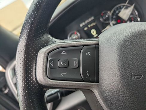 Used 2024 RAM 2500 Tradesman w/ Chrome Appearance Group image 18