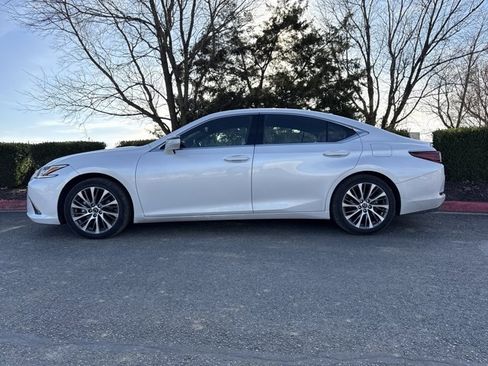 Used 2020 Lexus ES 350 w/ Premium Package image 9