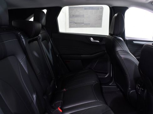 New 2025 Ford Escape SE w/ PHEV Premium Package image 18