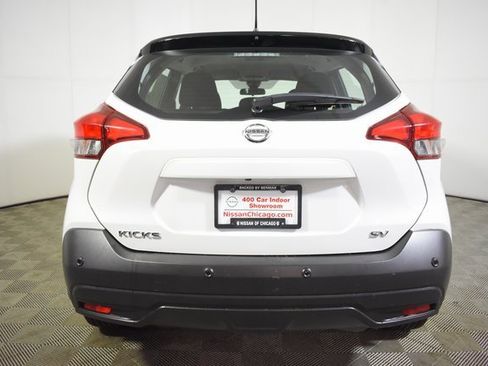 Used 2020 Nissan Kicks SV image 5