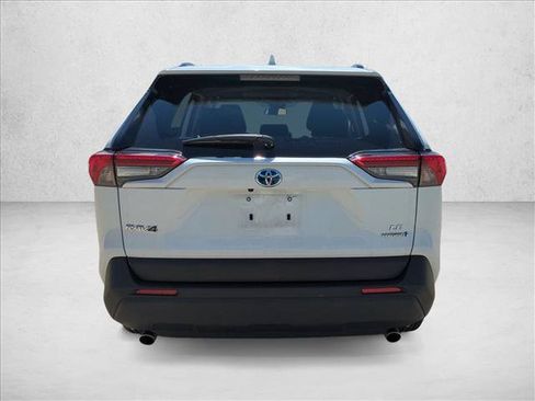 Certified 2024 Toyota RAV4 LE AWD/4WD image 7