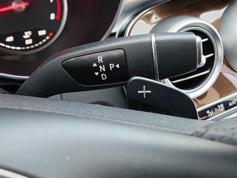 Used 2015 Mercedes-Benz C 300 4MATIC Sedan image 32