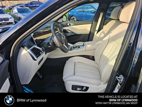 New 2026 BMW X6 M60i AWD/4WD image 20