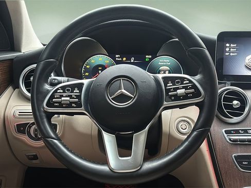 Used 2021 Mercedes-Benz C 300 4MATIC Sedan w/ Premium Package image 17