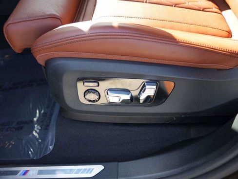 Used 2025 BMW X5 xDrive40i image 15