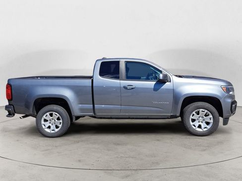 Used 2022 Chevrolet Colorado LT w/ Fleet Safety Package RWD image 2