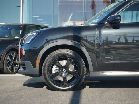 New 2026 MINI Cooper Countryman S image 2