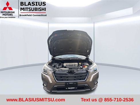 Used 2024 Subaru Forester Limited AWD/4WD image 45
