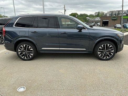 New 2026 Volvo XC90 T8 Ultra w/ Protection Package AWD/4WD image 7