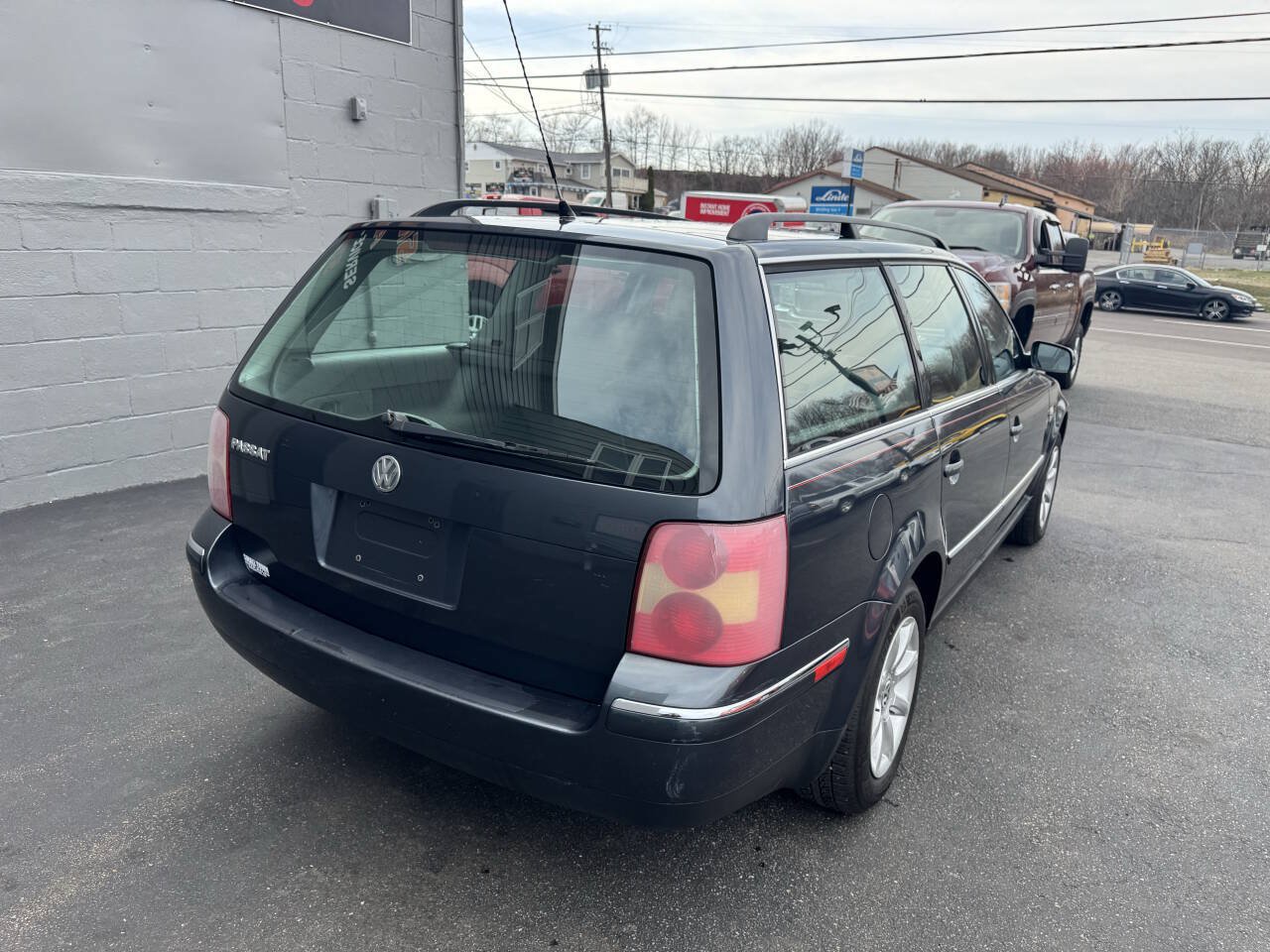 Used 2004 Volkswagen Passat GLS FWD image 8