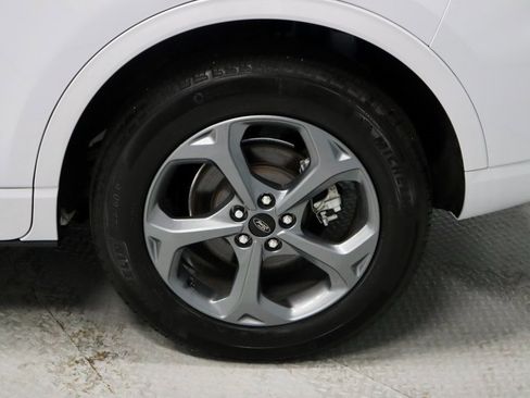 Certified 2023 Ford Escape ST-Line w/ Tech Pack #1 image 21