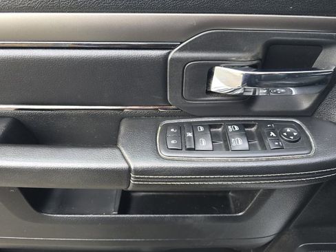 Used 2014 RAM 1500 Sport w/ Sport Premium Group image 10