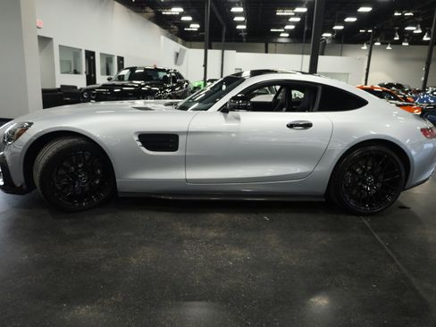 Used 2017 Mercedes-Benz AMG GT Coupe image 9