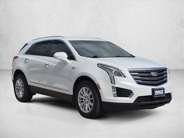 Used 2017 Cadillac XT5 FWD image 3