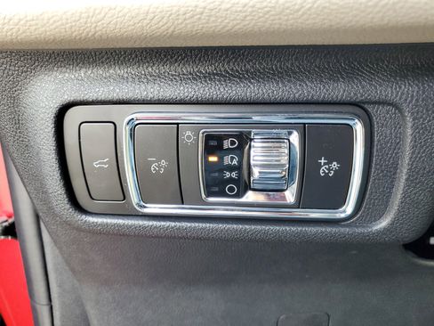 New 2026 Lincoln Corsair Reserve image 14