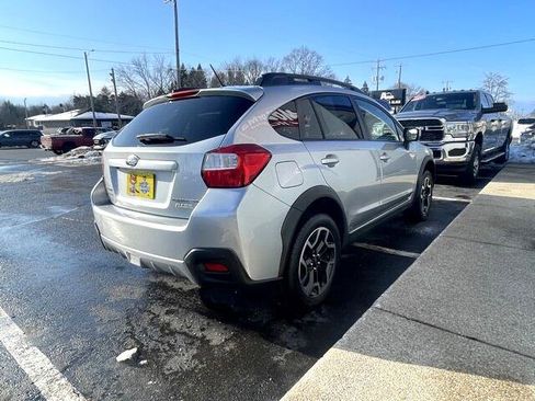 Used 2017 Subaru Crosstrek 2.0i Premium image 6