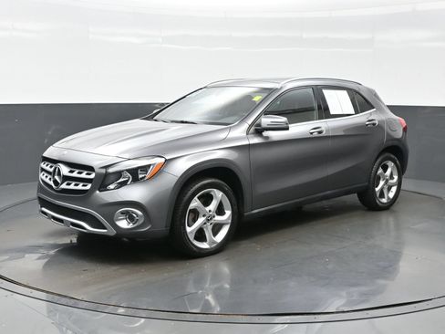 Used 2018 Mercedes-Benz GLA 250 image 2