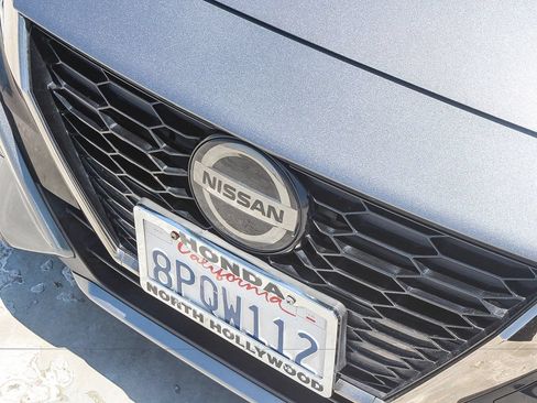 Used 2020 Nissan Sentra SR FWD image 12