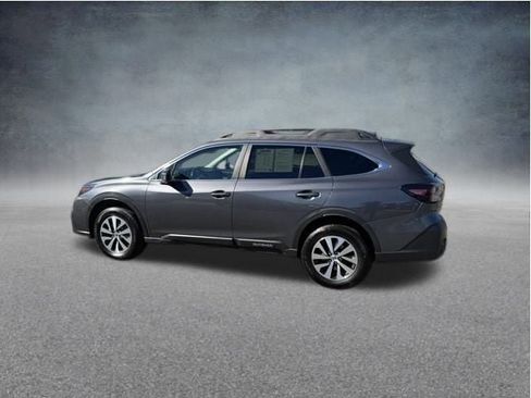Used 2021 Subaru Outback Premium image 9