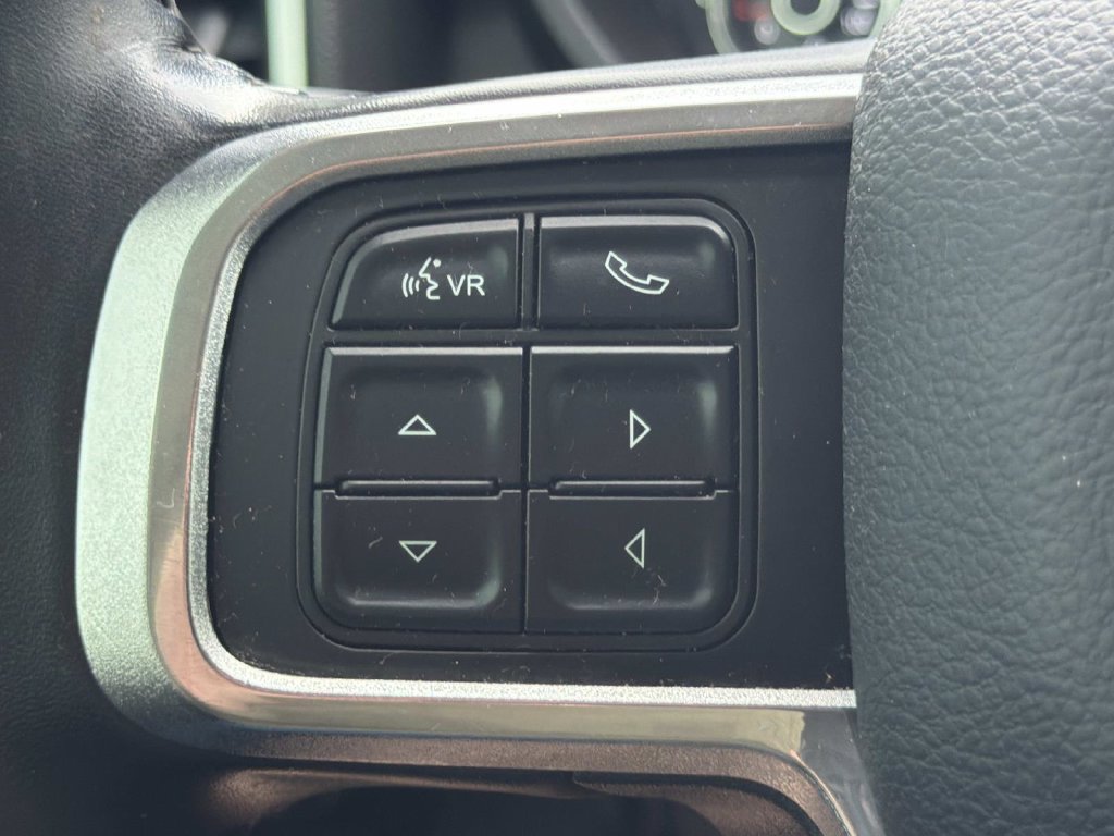 Used 2022 RAM 2500 Laramie AWD/4WD image 18