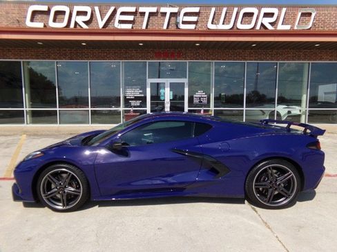 Used 2025 Chevrolet Corvette Stingray Preferred Cpe w/ Z51 Performance Package RWD image 10