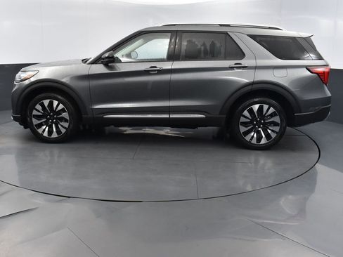 New 2026 Ford Explorer Platinum w/ LUX Leather Package image 2