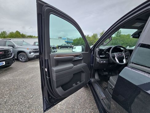 New 2026 GMC Sierra 1500 Elevation image 59
