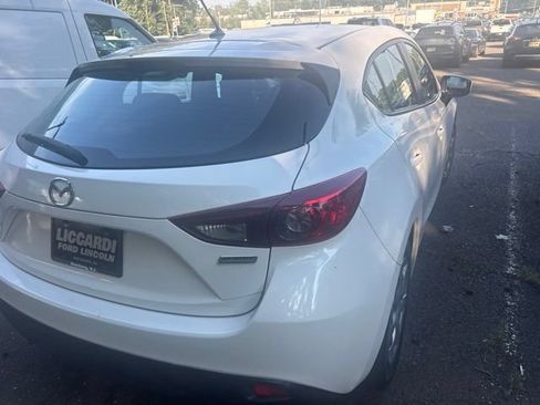Used 2014 MAZDA MAZDA3 i Sport FWD image 7