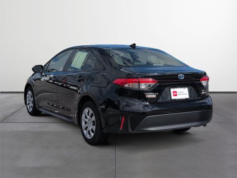 Used 2024 Toyota Corolla LE FWD image 4