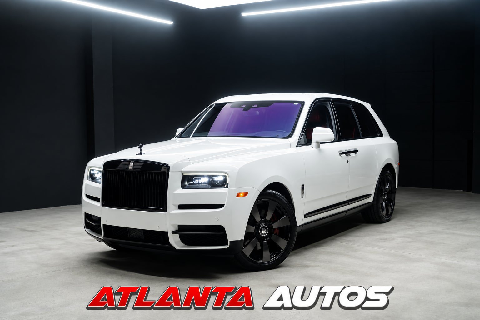 Used 2022 Rolls-Royce Cullinan AWD/4WD image 1
