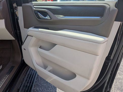 Certified 2023 GMC Yukon XL Denali AWD/4WD image 24
