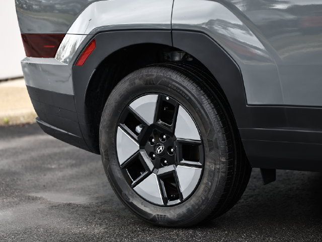 Certified 2026 Hyundai Santa Fe SE FWD image 6