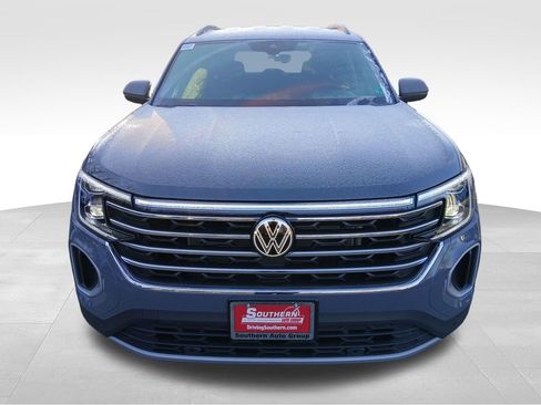 New 2025 Volkswagen Atlas SE image 8