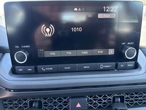 Used 2023 Honda Accord LX image 9