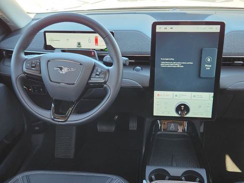 New 2025 Ford Mustang Mach-E Premium image 27