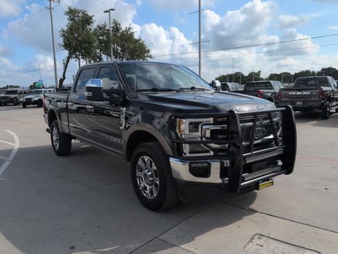 Used 2020 Ford F250 King Ranch w/ King Ranch Ultimate Package AWD/4WD image 2