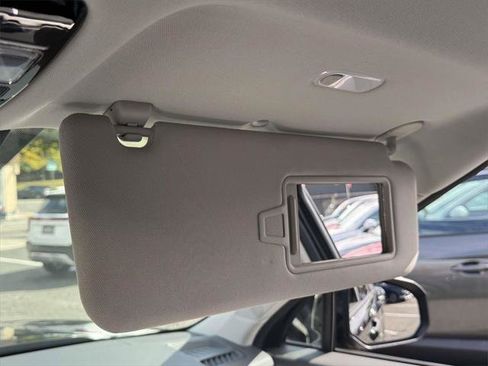 Used 2025 Hyundai Santa Fe SEL image 31