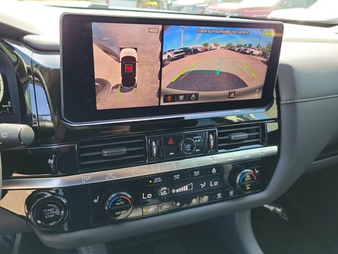 New 2026 Nissan Pathfinder SL FWD image 29