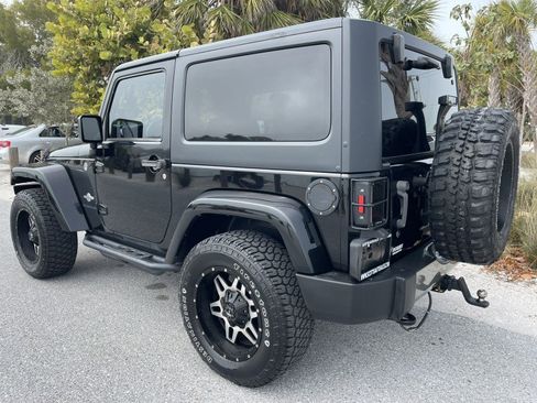 Used 2015 Jeep Wrangler Sport image 5