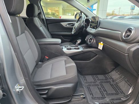 Certified 2024 Chevrolet Blazer LT w/ Convenience Package image 6