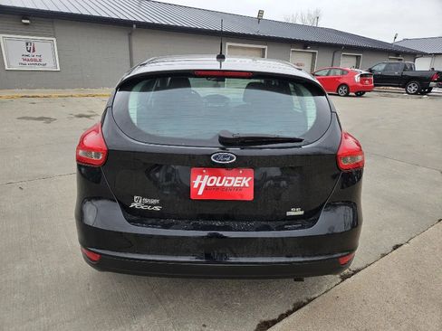 Used 2016 Ford Focus SE image 7