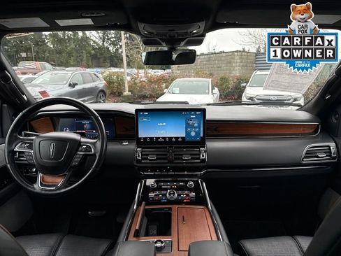 Used 2023 Lincoln Navigator Black Label image 14